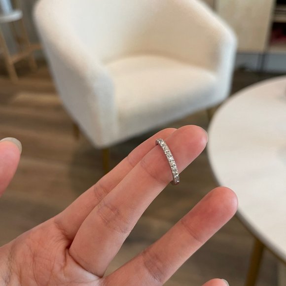 Tiffany Soleste® Half Eternity Ring - Picture 4 of 8